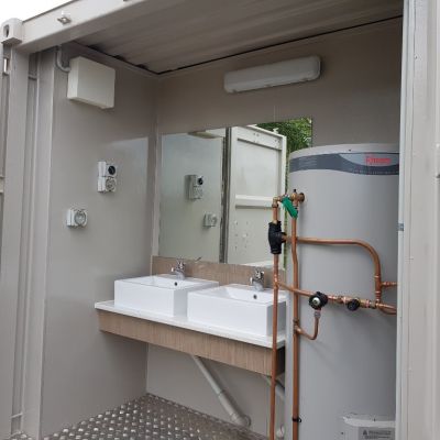Shower Blocks (8 head)