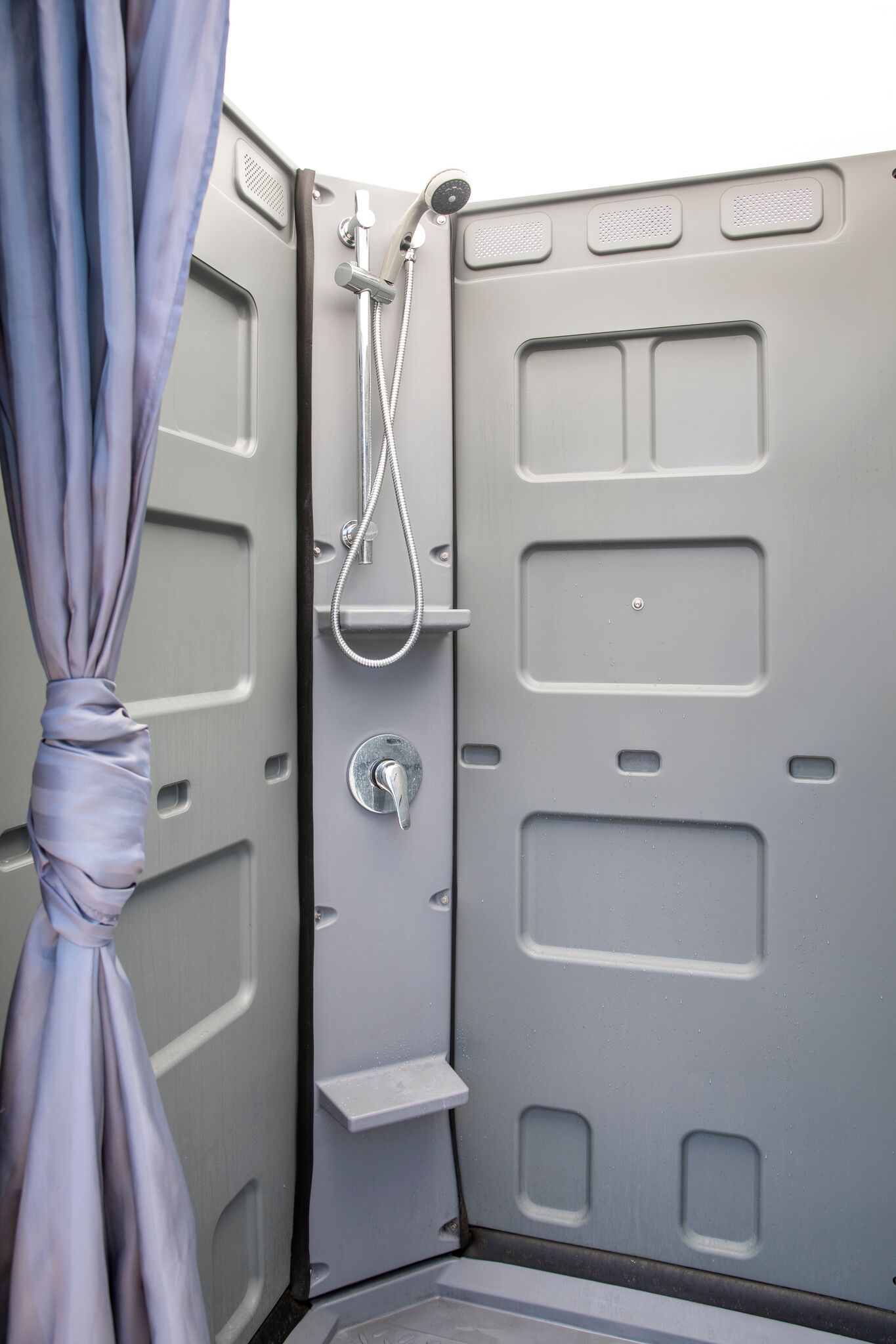 Standard Shower Units (w Gas Hot Water System)